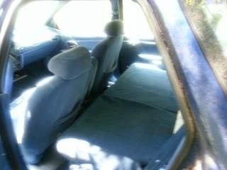 1995 ford taurus wagon, blue in color, great motor &amp; transmission.