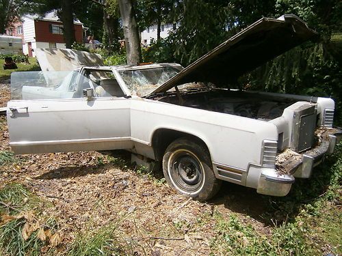 1977 lincoln continental town car coupe base hardtop 2-door 7.5l