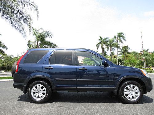 Very nice 2006 cr-v ex 4wd automatic  - florida 4x4, moonroof, cd changer, more