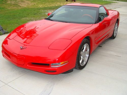2001 chevrolet red corvette , 42,300 miles