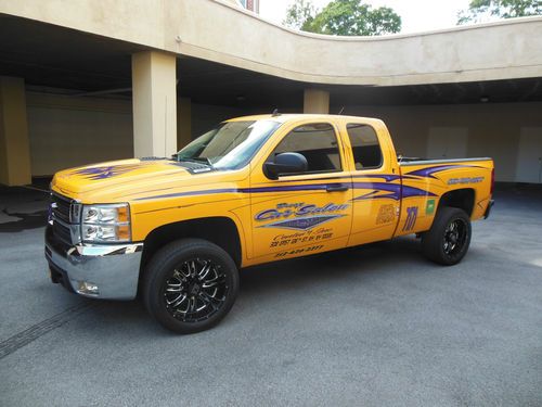 2009 chevrolet silverado 2500 hd 4x4  tow truck .exc condition  ready to work