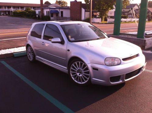 2004 r32. silver great condition! needs nothing! few extras