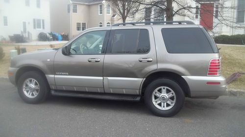 2002 mercury mountaineer v8 awd--steal it!