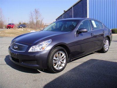 G35, awd, navigation, sunroof, leather, heated seats,rear view camera,we finance