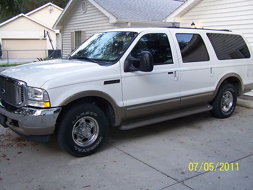 2002 limited white ford excursion (suv)  v-10 leather mechanic maintained