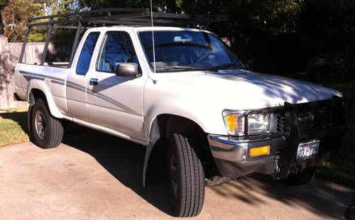 4wd pickup 22re one owner xtra cab 4x4 4wd