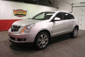Srx premium collection awd 4x4 navigation sunroof dvd's heated a/c leather
