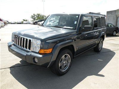 2008 jeep commander four wheel drive  automatic 3rd row, sunroof export ok fl