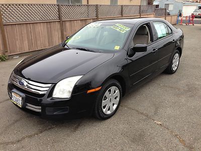 No reserve!! 1 owner ford fusion well cared for clean title just serviced