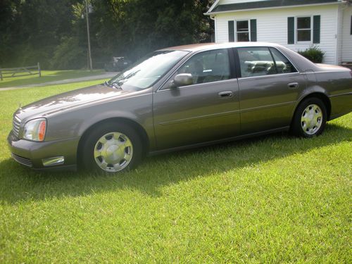 2001 cashmere cadillac deville *no reserve* *flawless condition &amp; cold a/c*