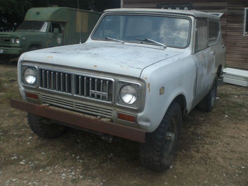 1975 international scout 4x4 - removable roof