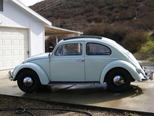 1961 ragtop vw beetle