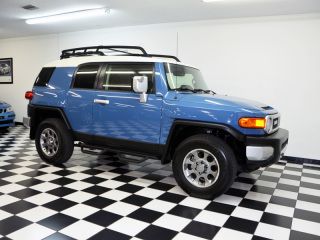 2013 toyota fj cruiser cavalry blue only 1900 miles 2 months old save huge
