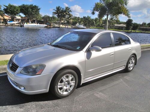 No reserve*06 nissan altima*1 owner*no smoker*x-nice in&amp;out*runs excellent*fla