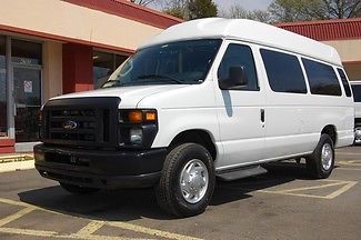 Very nice 2011 model, 3 position wheelchair accessible van....unit# 2986t