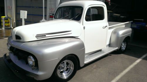 1951 f-100 shiny new white and silver two- tone &#034;complete restoration&#034;