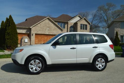 2010 subaru forester awd, as clean as they come,