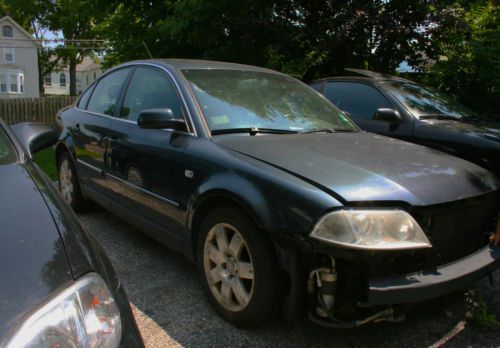 2002 volkswagen passat blue salvaged parts sedan sunroof