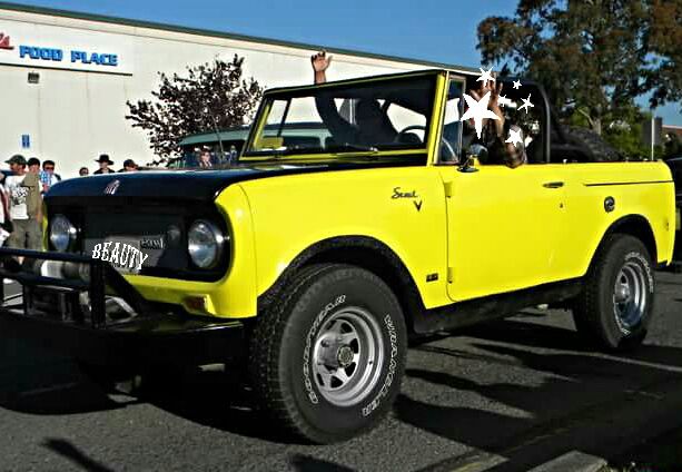 1968 scout 800