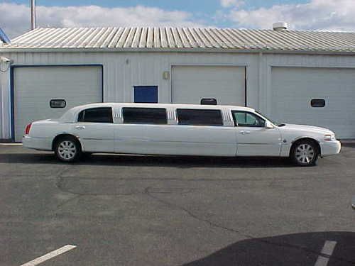2003 lincoln town car limousine, limo
