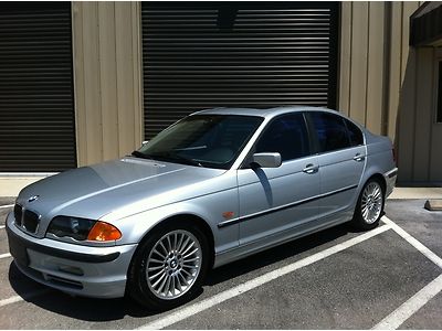 2001 bmw 330i.... very clean!!