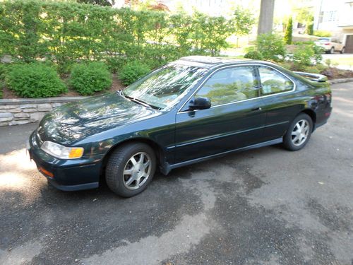 1994 honda accord ex 2.2l coupe, only 149000 miles!