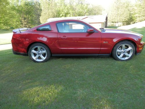 2012 ford mustang gt 5l premium coupe