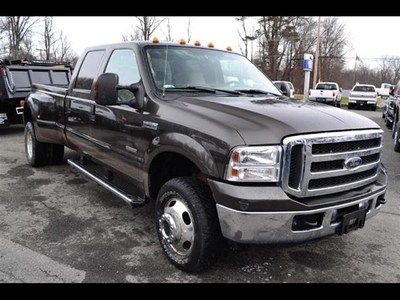 Diesel 6.0l 4x4 drw crew cab 1 owner clean car fax heated leather low miles