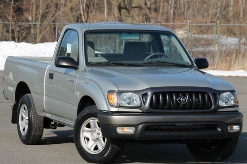 2001 toyota tacoma reg cab 2.4l auto a/c very clean only 31,820 original miles!
