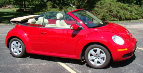 2007 red convertible new beetle