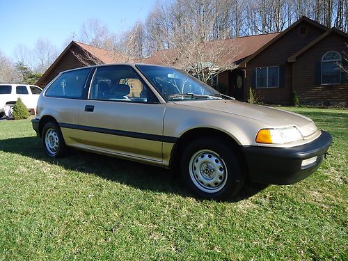 1990 honda civic base hatchback 3-door 1.5l