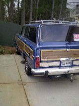 Classic jeep wagoneer blue great conditon