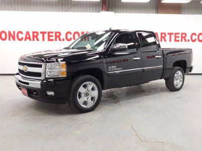 Crew cab sho 5.3l leather 5 passenger seating ebony, leather-appointed seat trim