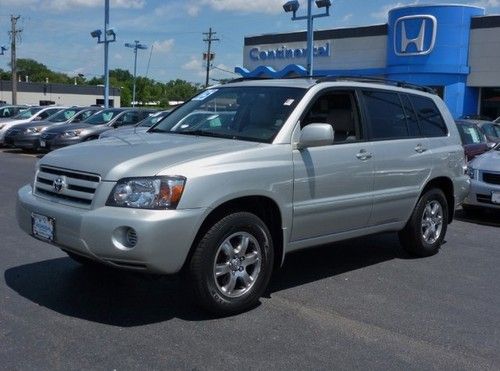 4wd v6 cd/cass 3rd row ac abs only 46k miles only 1 owner must see!!!!