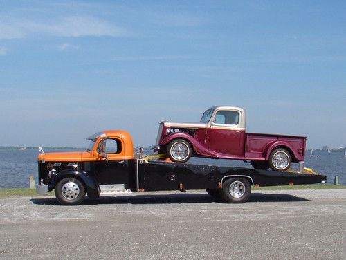 1958 white car carrier, tow truck, wrecker w/o 1935 ford hot rod pickup