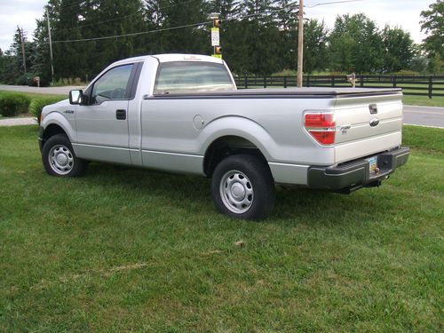 2010 ford f-150 pick-up truck 4.6l v8 8 foot bed 24,189 miles nice !!!!