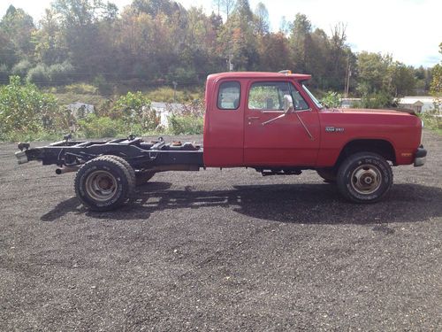 93 dodge w350 dually 4x4 extended cab 5 speed one owner red cummins turbo diesel