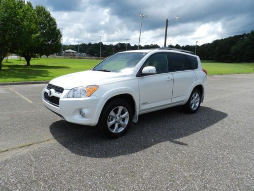 2011 toyota rav4 limited  *** very low miles ***