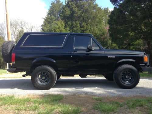 Ford bronco, excellent condition