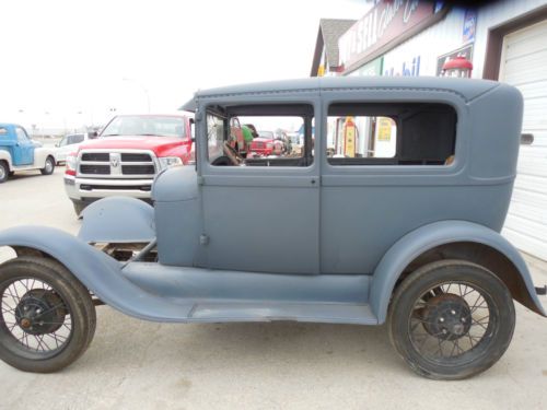 1928 model a ford tudor