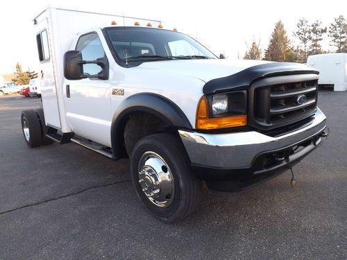 Ford f450 7.3 diesel sleeper/cab &amp; chassis/hoist 70,000 actual miles one owner