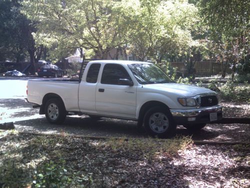 2003 toyota tacoma dlx extended cab pickup 2-door 2.4l