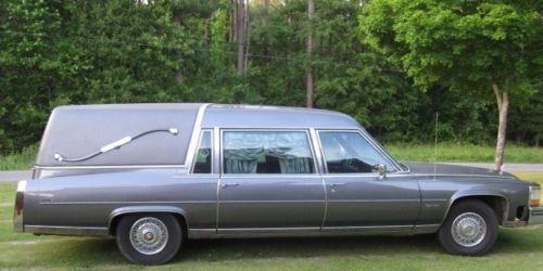 1988 88 cadillac brougham d&#039;elegance funeral coach hearse by eureka 68885 miles