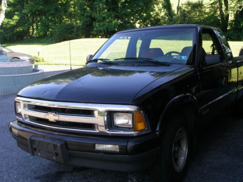 1995 chevrolet s10 ls extended cab pickup 2-door, 4 cyl. 2.2l , 5 speed manual,