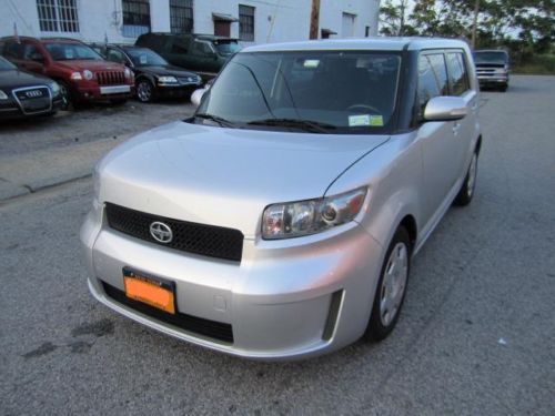 2008 scion xb automatic only 85k miles with factory pioneer sound option!