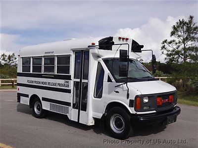 2000 gmc savana cutaway bus 22k miles 14 passenger shuttle transport van v8 5.7l