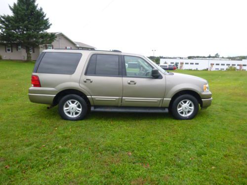 2003 ford expedition 4x4 3rows of seats clean 130,000