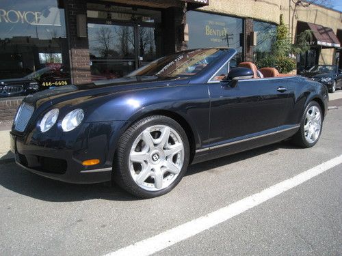 Gtc mulliner w/8k miles! virtually new car w/finance and shipping options!