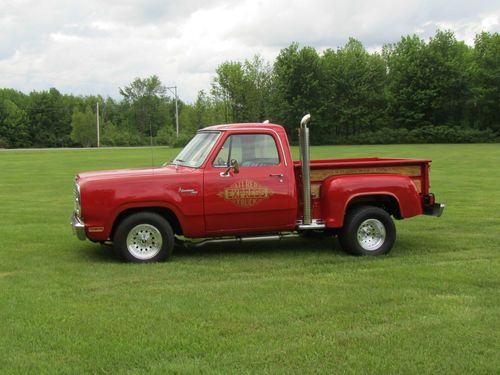 1979 dodge lil red express truck, very nice!!