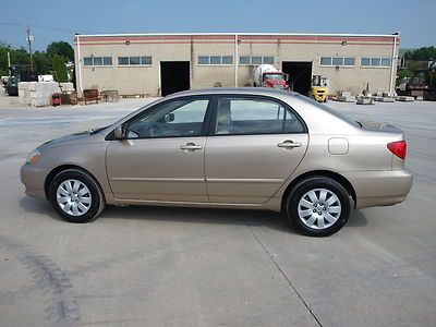 2004 tan manual fwd corolla clean carfax one own le daytime lights power windows